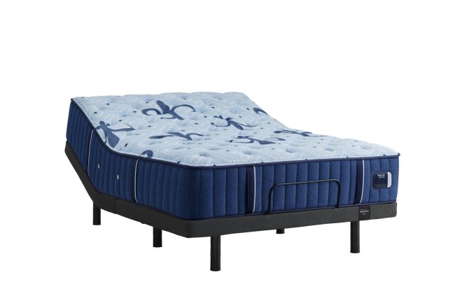 Stearns & Foster Estate Medium Tight Top (1)